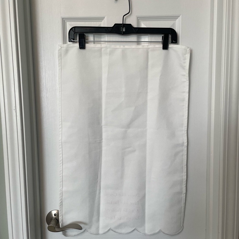 Kitchen Towel - white with pink letters - Picture 3 of 3